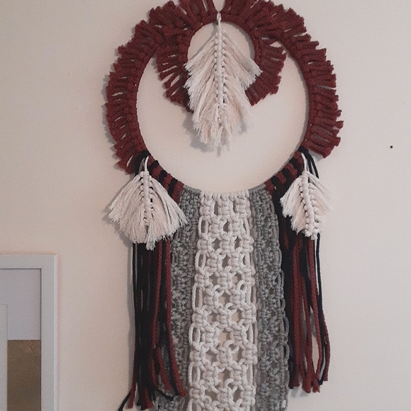 Large Handmade Feather Macrame Wall Decor:Silver/Cream,Burgundy,Black - Picture 5 of 8
